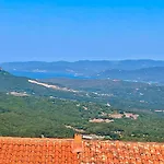 Charmante Maison Avec Vue Ideale Pour 4 Personnes Ferienhaus *