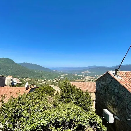 Dom wakacyjny Charmante Maison Avec Vue Ideale Pour 4 Personnes