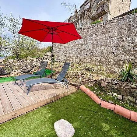 Charmante Maison Avec Vue Ideale Pour 4 Personnes Ferienhaus *