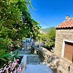 Charmante Maison Avec Vue Ideale Pour 4 Personnes Prázdninový dům *