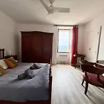Charmante Maison Avec Vue Idéale Pour 4 Personnes Hébergement de vacances *