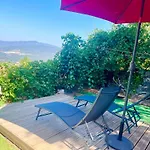 Charmante Maison Avec Vue Idéale Pour 4 Personnes Hébergement de vacances *