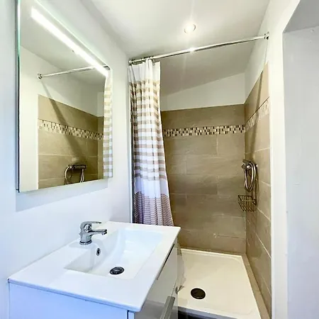 Holiday home Charmante Maison Avec Vue Ideale Pour 4 Personnes *