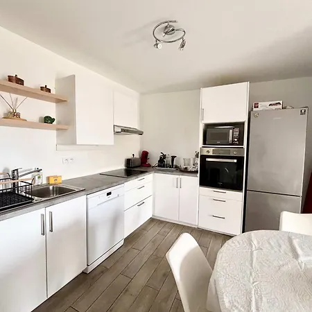 Charmante Maison Avec Vue Ideale Pour 4 Personnes Ferienhaus *