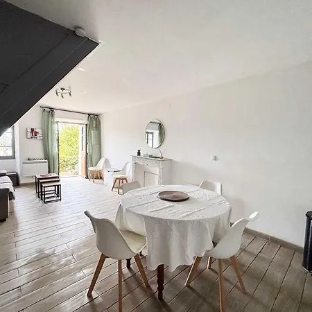 Ferienhaus Charmante Maison Avec Vue Ideale Pour 4 Personnes