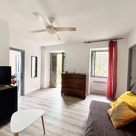 Ferienhaus Charmante Maison Avec Vue Ideale Pour 4 Personnes