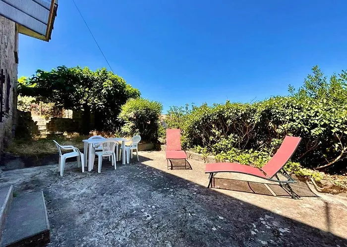 Charmante Maison Avec Vue Ideale Pour 4 Personnes * Sartène