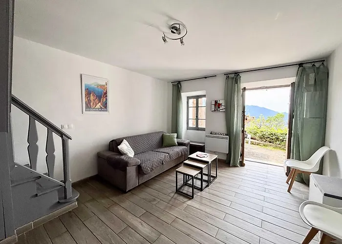 Holiday home Charmante Maison Avec Vue Ideale Pour 4 Personnes Sartene (Corsica)