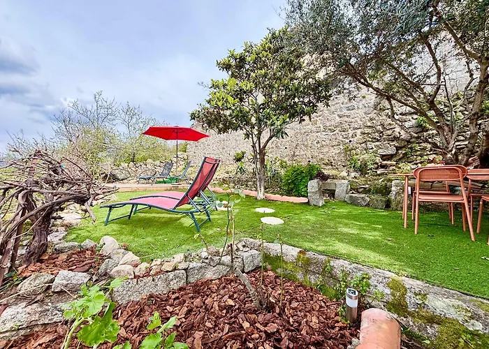 Charmante Maison Avec Vue Ideale Pour 4 Personnes * Sartene (Corsica)