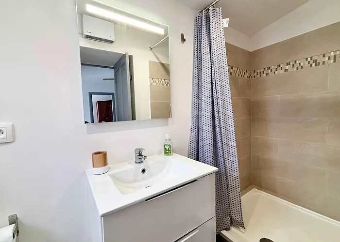 Holiday home Charmante Maison Avec Vue Ideale Pour 4 Personnes Sartene (Corsica)
